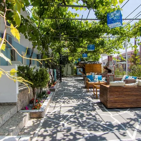 Liolios #3 Apartahotel *